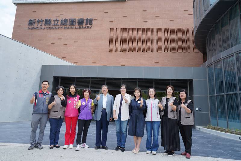 竹縣文化新地標!總圖公共藝術揭幕 楊文科宣告試營運開跑