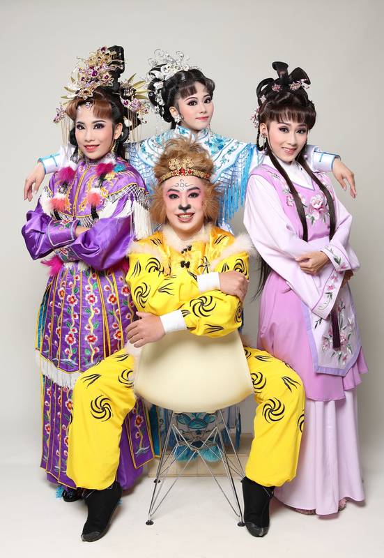 戲釀青春,完成體進行式11/6-11/22 傳藝中心「駐團演訓計畫」戲曲新生代熱情匯演