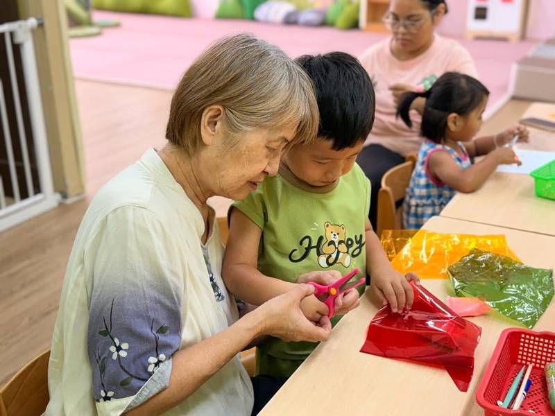臺東4親子館11月推出35場免費活動 從創意手作到多元文化陪伴親子共玩共學