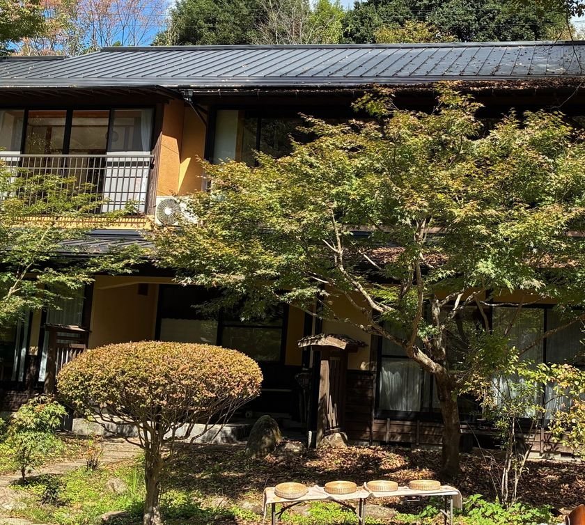 熊本小國町山川溫泉「山莊 小杉庵」　4座包租湯百分百源泉放流、在地赤牛壽喜燒
