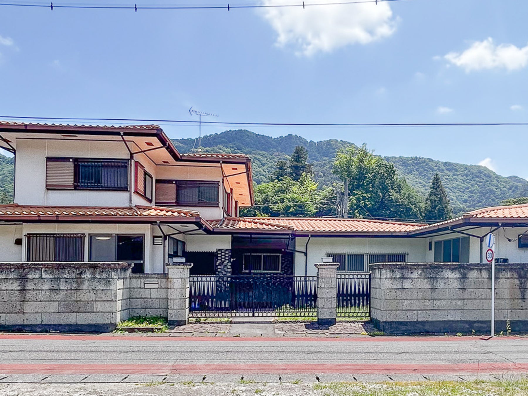 栃木鬼怒川溫泉「忍之宿」10月30日開業　54年老屋改成忍者屋敷，包棟最多住20人