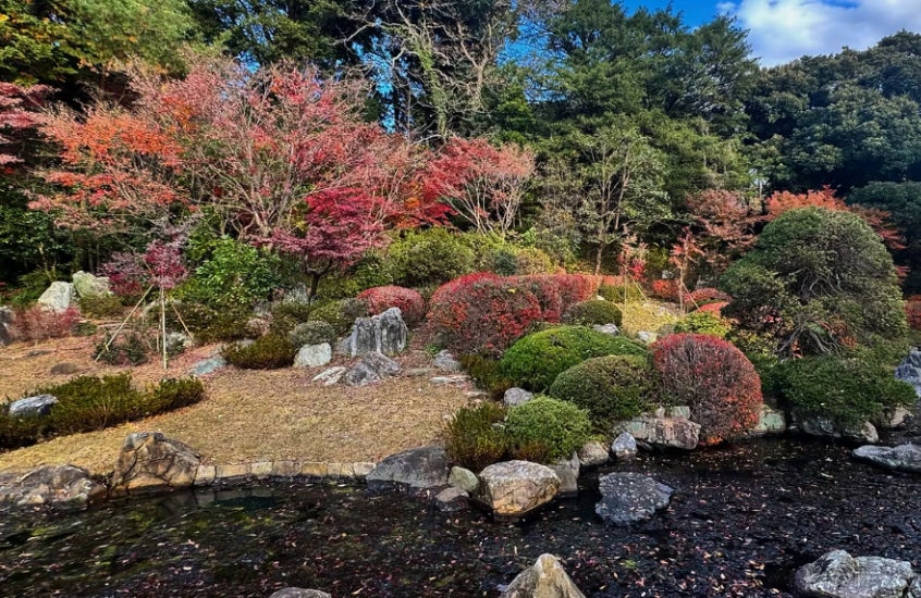 東京町田鶴川香山園11月14日「香山市」　120年老建築前逛市集、桶太鼓演奏，免費入園