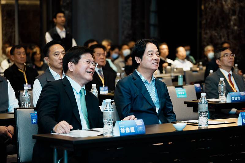 出席榮邦啟航高峰論壇 總統盼臺灣成為海外產業生態系建構者 攜手國際夥伴共創繁榮