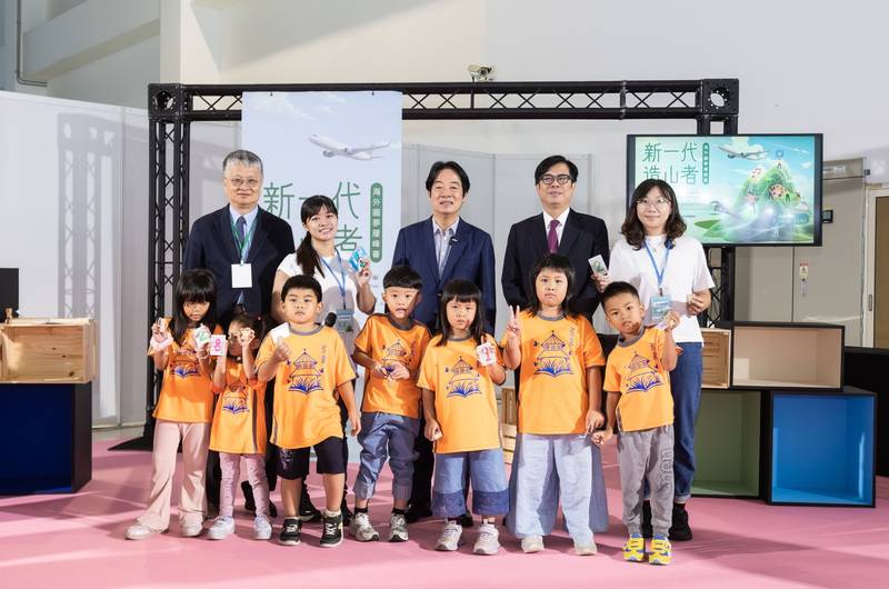 115年青年百億海外圓夢基金計畫成果展高雄盛大登場 「新一代造山者 海外圓夢層峰薈」用雙腳把世界帶回臺灣