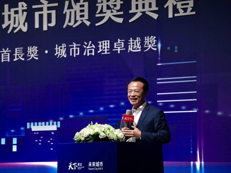 天下標竿城市頒獎，嘉義縣長翁章梁三連霸感謝縣民肯定
